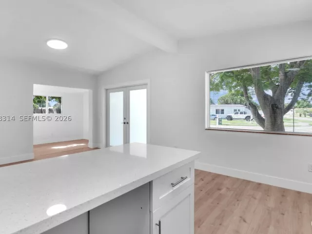 3-bedroom home for sale in Miami - 11445 SW 43rd Ter - MondialRealty