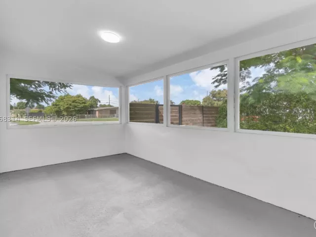 3-bedroom home for sale in Miami - 11445 SW 43rd Ter - MondialRealty