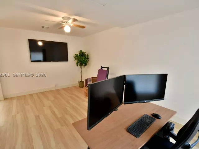 3-bedroom home for sale in Miami - 11732 SW 119th Ter - MondialRealty