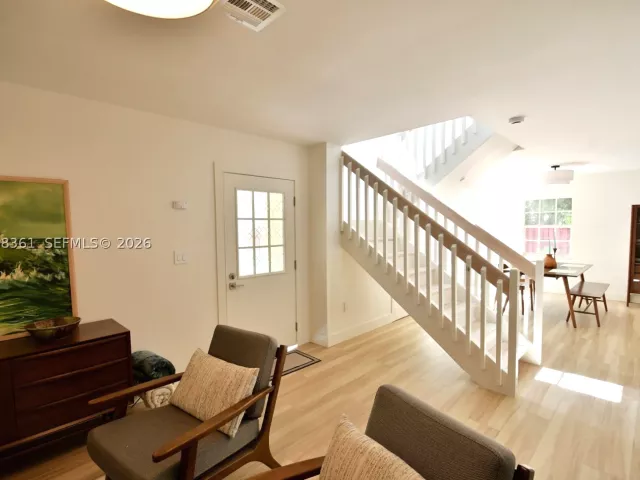 3-bedroom home for sale in Miami - 11732 SW 119th Ter - MondialRealty