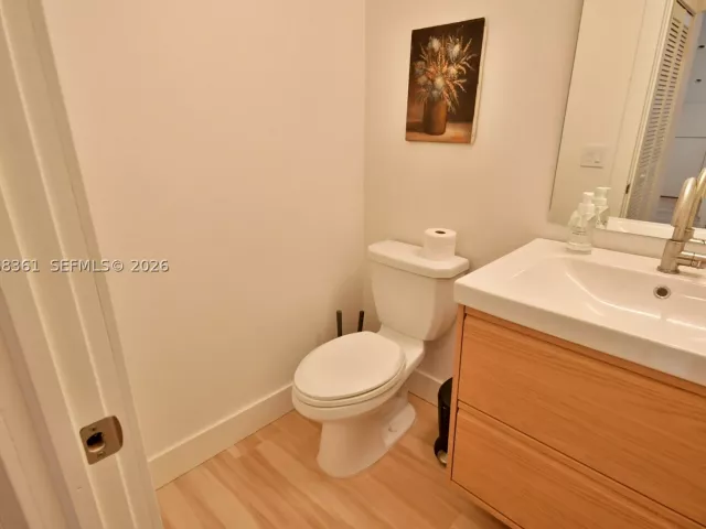 3-bedroom home for sale in Miami - 11732 SW 119th Ter - MondialRealty