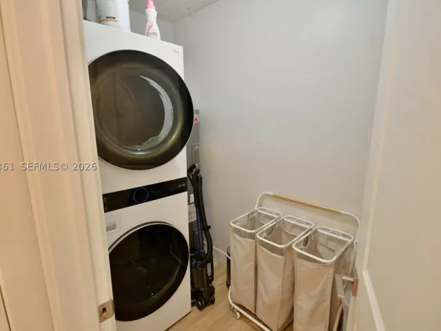 3-bedroom home for sale in Miami - 11732 SW 119th Ter - MondialRealty