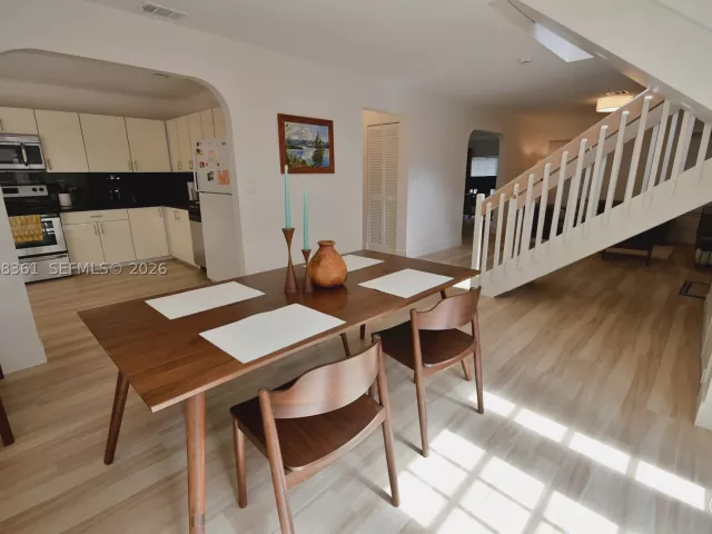 3-bedroom home for sale in Miami - 11732 SW 119th Ter - MondialRealty