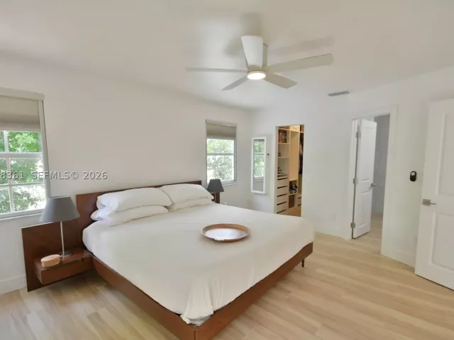 3-bedroom home for sale in Miami - 11732 SW 119th Ter - MondialRealty