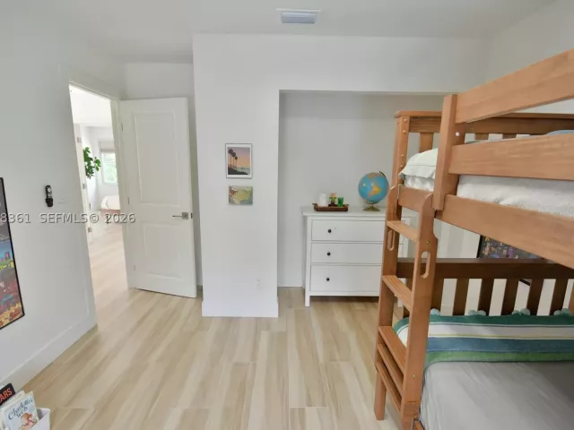3-bedroom home for sale in Miami - 11732 SW 119th Ter - MondialRealty