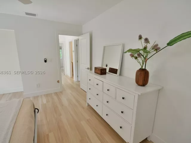 3-bedroom home for sale in Miami - 11732 SW 119th Ter - MondialRealty