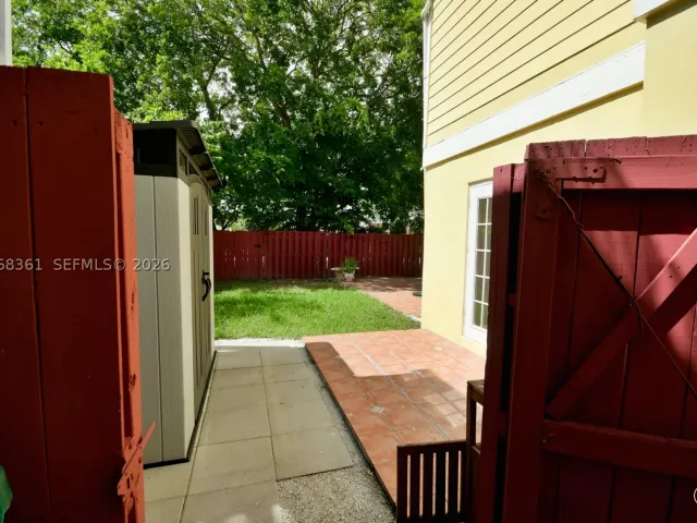 3-bedroom home for sale in Miami - 11732 SW 119th Ter - MondialRealty