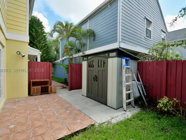 3-bedroom home for sale in Miami - 11732 SW 119th Ter - MondialRealty
