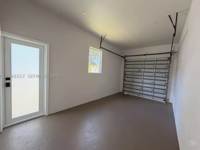 3-bedroom home for sale in Miami - 2830 SW 63rd Ave - MondialRealty