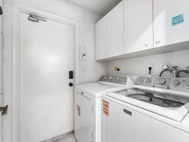 3-bedroom home for sale in Boca Raton - 10775 Boca Woods Lane - MondialRealty