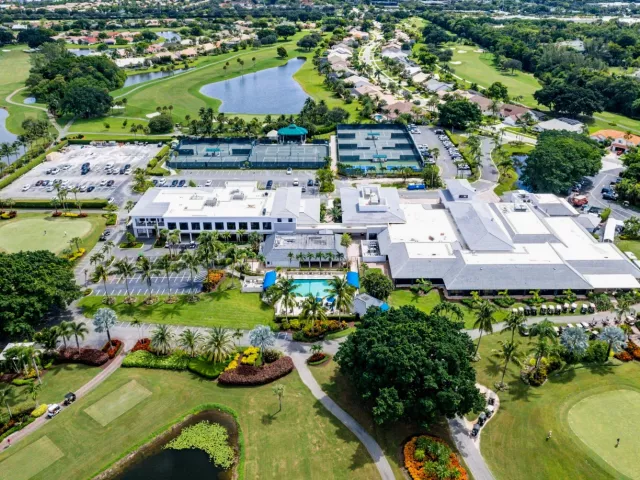 3-bedroom home for sale in Boca Raton - 10775 Boca Woods Lane - MondialRealty