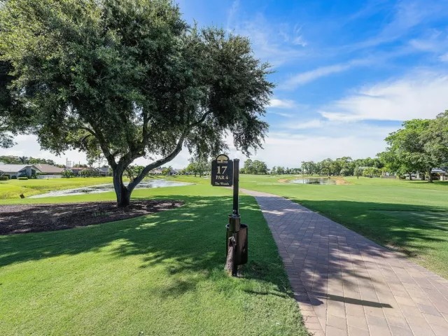 3-bedroom home for sale in Boca Raton - 10775 Boca Woods Lane - MondialRealty