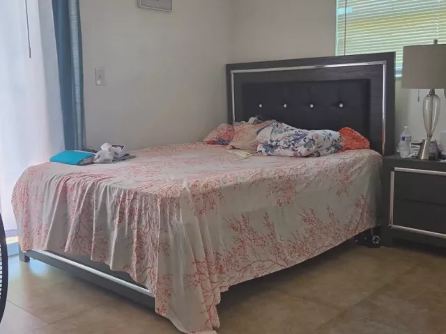 3-bedroom home for sale in Deerfield Beach - 601 W Sample Rd - MondialRealty