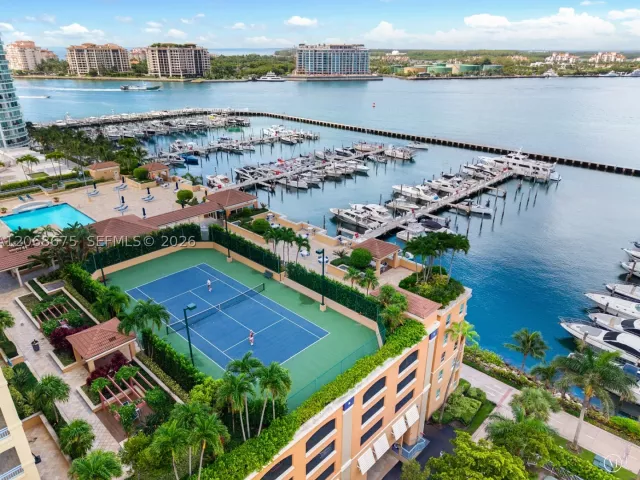 2-bedroom condo for sale in Miami Beach - 90 Alton Rd 1102 - MondialRealty