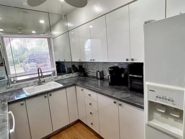 3-bedroom home for rent in Lauderdale By The Sea - 1800 E TERRA MAR Drive - MondialRealty