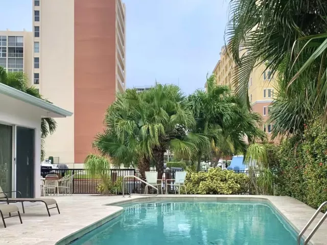 3-bedroom home for rent in Lauderdale By The Sea - 1800 E TERRA MAR Drive - MondialRealty