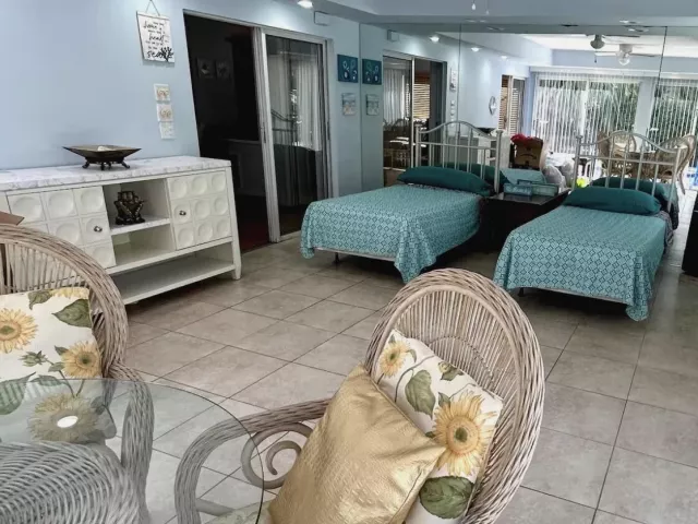 3-bedroom home for rent in Lauderdale By The Sea - 1800 E TERRA MAR Drive - MondialRealty