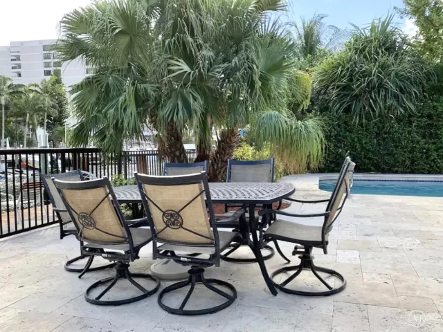 3-bedroom home for rent in Lauderdale By The Sea - 1800 E TERRA MAR Drive - MondialRealty