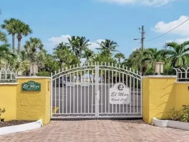 3-bedroom home for rent in Lauderdale By The Sea - 1800 E TERRA MAR Drive - MondialRealty