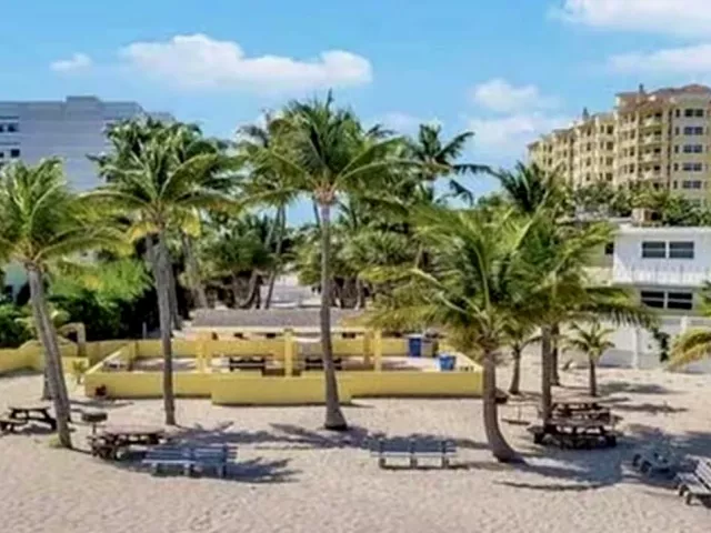 3-bedroom home for rent in Lauderdale By The Sea - 1800 E TERRA MAR Drive - MondialRealty