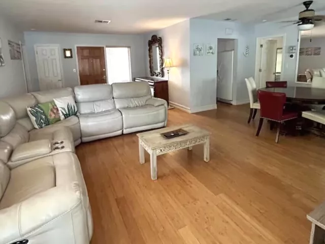 3-bedroom home for rent in Lauderdale By The Sea - 1800 E TERRA MAR Drive - MondialRealty