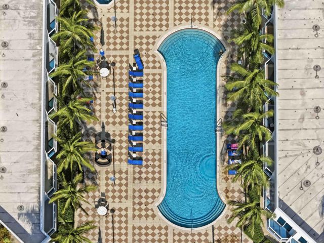 3-bedroom condo for sale in Hallandale Beach - 1945 S OCEAN Drive 2408 - MondialRealty