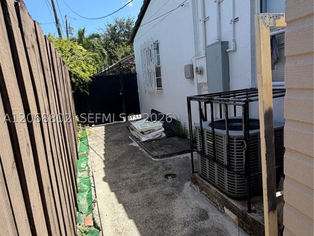 3-bedroom home for sale in Miami - 3311 NW 16th Ter - MondialRealty