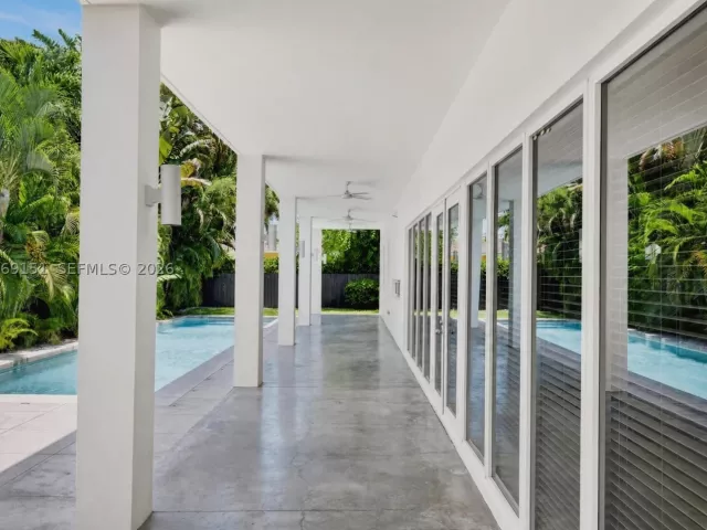 4-bedroom home for rent in Miami - 745 SW 22nd Rd - MondialRealty