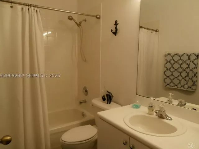 3-bedroom home for sale in Miami - 12728 SW 133rd St - MondialRealty