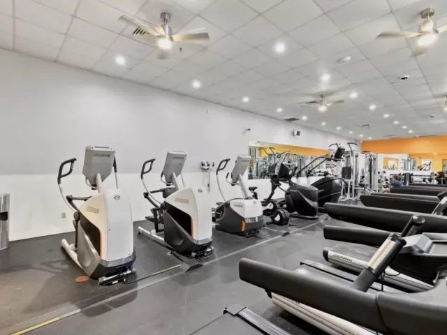 5-bedroom home for rent in Boca Raton - 10920 HAYDN Drive 0 - MondialRealty