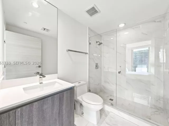 2-bedroom condo for sale in Miami - 801 S Miami Ave 2502 - MondialRealty