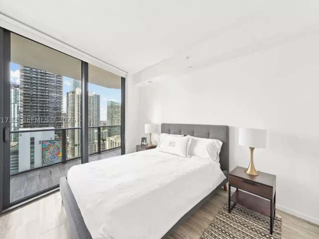 2-bedroom condo for sale in Miami - 801 S Miami Ave 2502 - MondialRealty