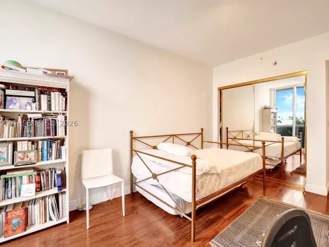 2-bedroom condo for sale in Surfside - 9595 N Collins Ave. 5NG - MondialRealty