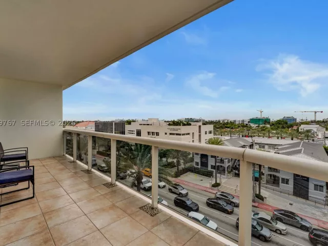 2-bedroom condo for sale in Surfside - 9595 N Collins Ave. 5NG - MondialRealty