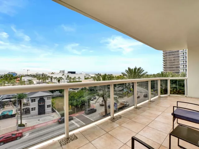 2-bedroom condo for sale in Surfside - 9595 N Collins Ave. 5NG - MondialRealty