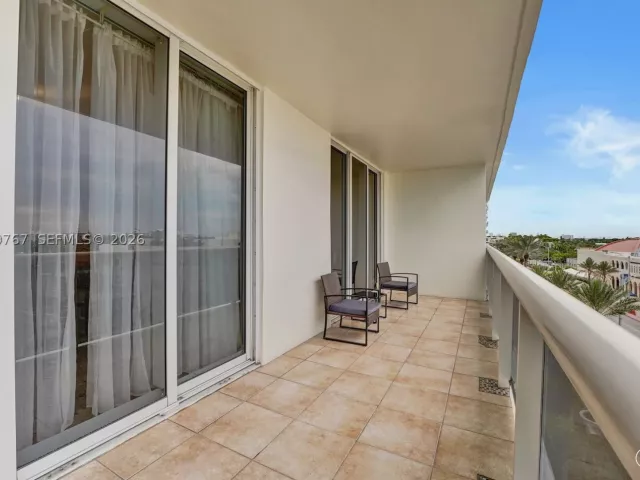 2-bedroom condo for sale in Surfside - 9595 N Collins Ave. 5NG - MondialRealty