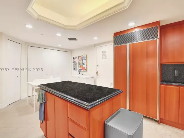 2-bedroom condo for sale in Surfside - 9595 N Collins Ave. 5NG - MondialRealty