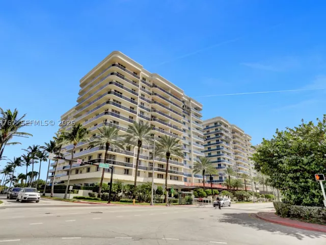 2-bedroom condo for sale in Surfside - 9595 N Collins Ave. 5NG - MondialRealty