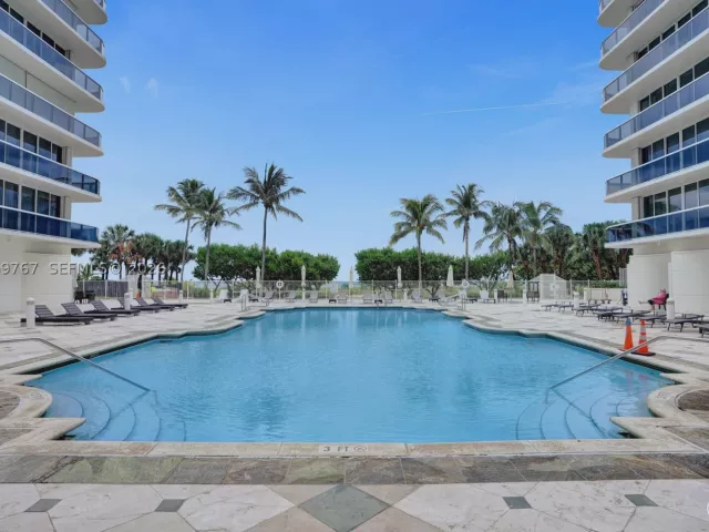 2-bedroom condo for sale in Surfside - 9595 N Collins Ave. 5NG - MondialRealty