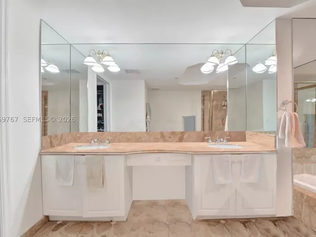2-bedroom condo for sale in Surfside - 9595 N Collins Ave. 5NG - MondialRealty