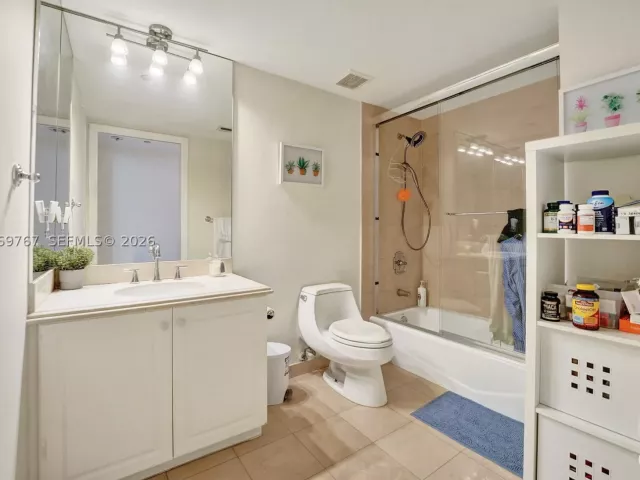 2-bedroom condo for sale in Surfside - 9595 N Collins Ave. 5NG - MondialRealty