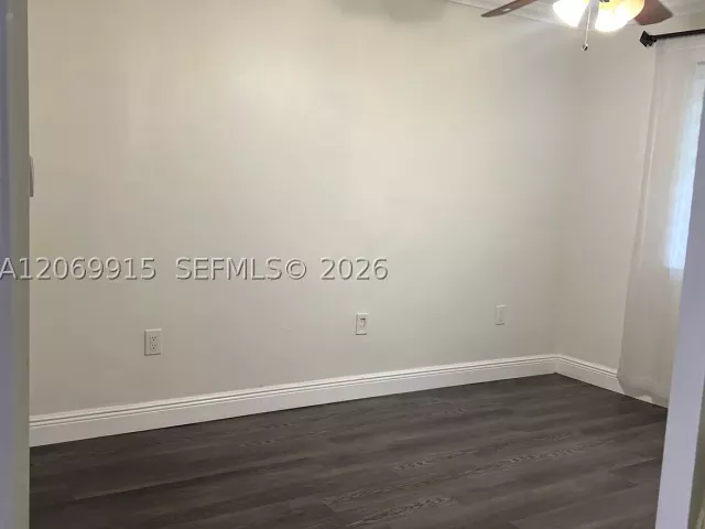 4-bedroom home for sale in Miami - 9940 SW 155th St - MondialRealty