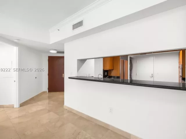 2-bedroom condo for rent in Surfside - 9559 Collins Ave S9-D - MondialRealty