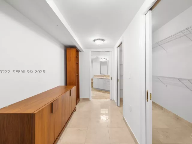2-bedroom condo for rent in Surfside - 9559 Collins Ave S9-D - MondialRealty