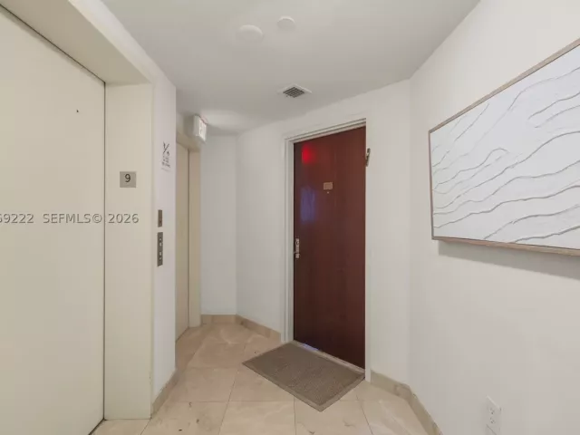 2-bedroom condo for rent in Surfside - 9559 Collins Ave S9-D - MondialRealty