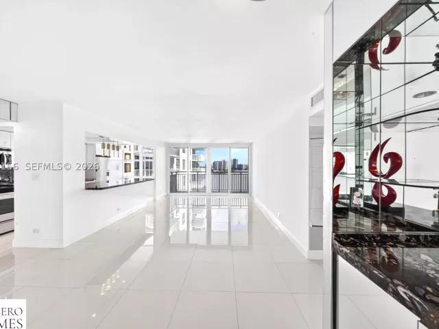 2-bedroom condo for sale in Sunny Isles Beach - 301 174th St 1216 - MondialRealty