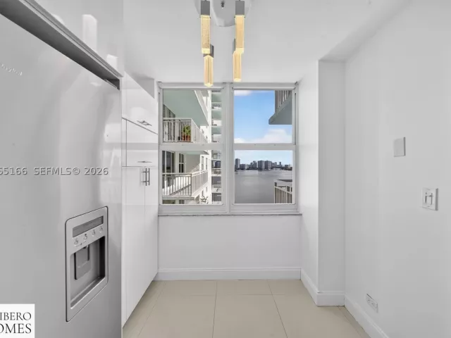2-bedroom condo for sale in Sunny Isles Beach - 301 174th St 1216 - MondialRealty