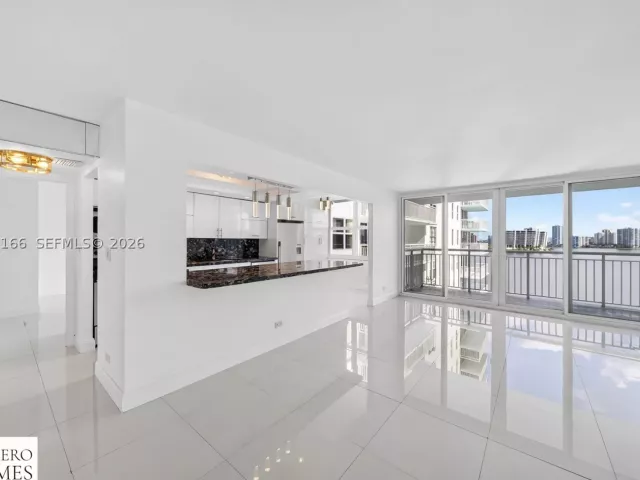 2-bedroom condo for sale in Sunny Isles Beach - 301 174th St 1216 - MondialRealty