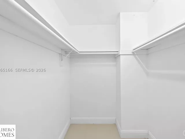 2-bedroom condo for sale in Sunny Isles Beach - 301 174th St 1216 - MondialRealty