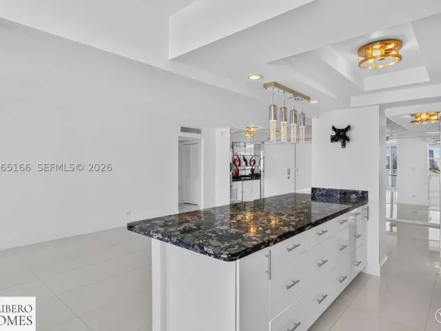 2-bedroom condo for sale in Sunny Isles Beach - 301 174th St 1216 - MondialRealty